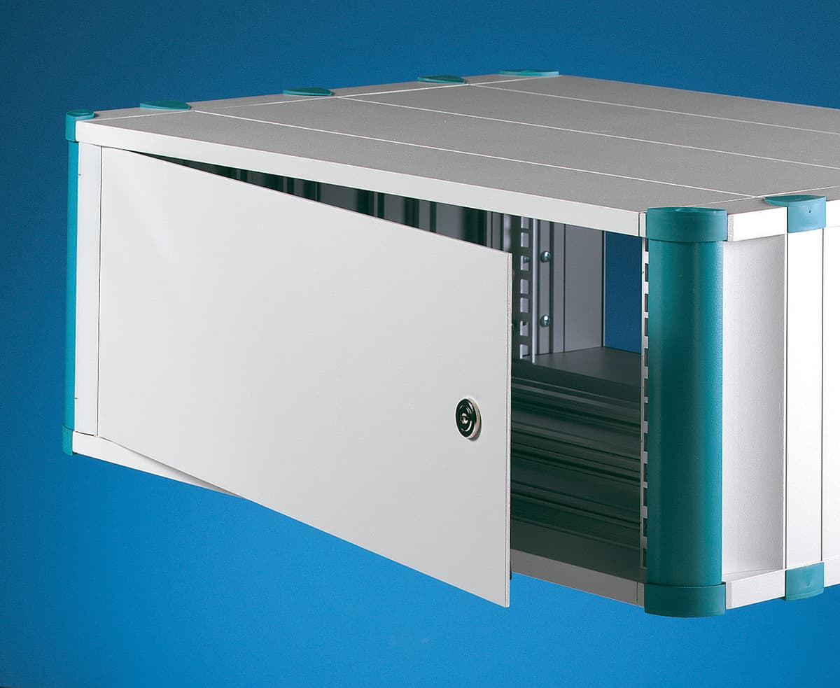 Instrument cases/System enclosures